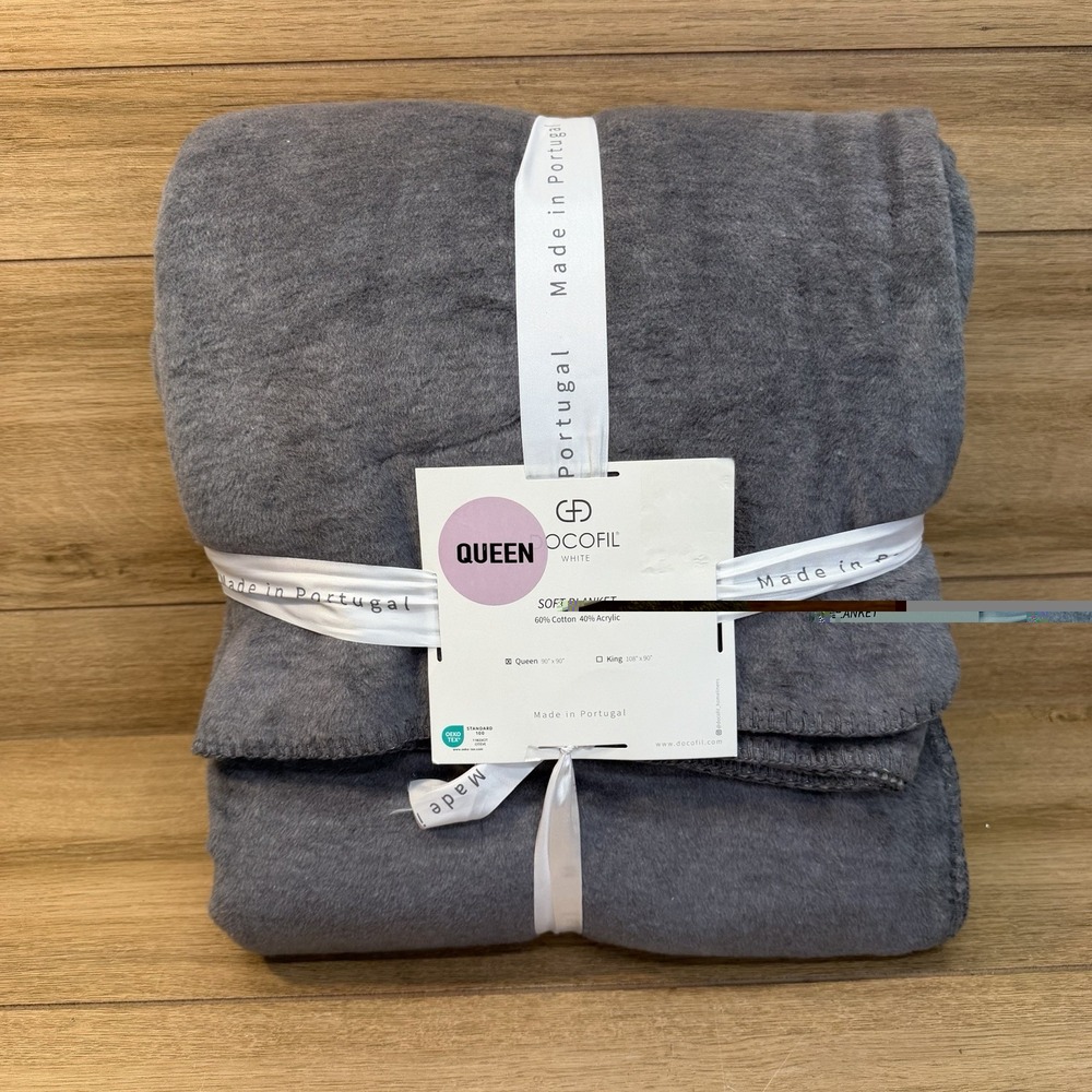 DOCOFIL White Luxuriously Soft Queen Blanket Cotton Blend Portugal Gray